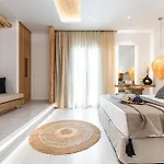 V Luxury Naxos Apartment Naxos City