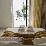 V Luxury Naxos Apartment Naxos City