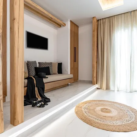 V Luxury Naxos Apartment