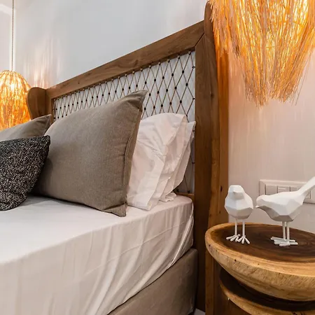 V Luxury Naxos Apartment Naxos City