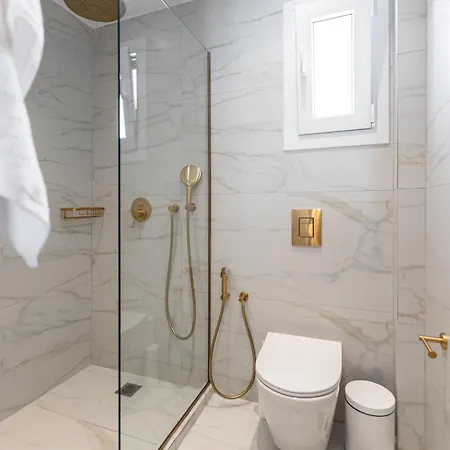 V Luxury Naxos Naxos City