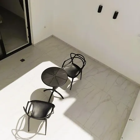 V Luxury Naxos * Naxos City