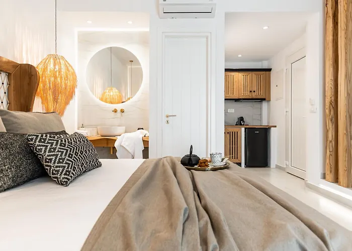 V Luxury Naxos * Naxos City