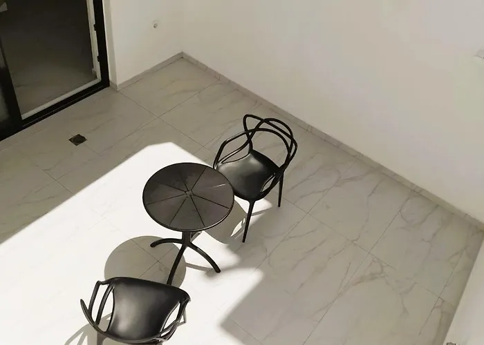 V Luxury Naxos * Naxos City