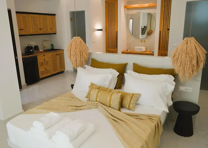 V Luxury Naxos Naxos City